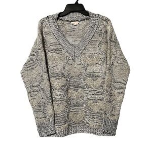 4 for $25 SALE Covet V-Neck Heart Sweater 3D Black Tan White Women’s Large